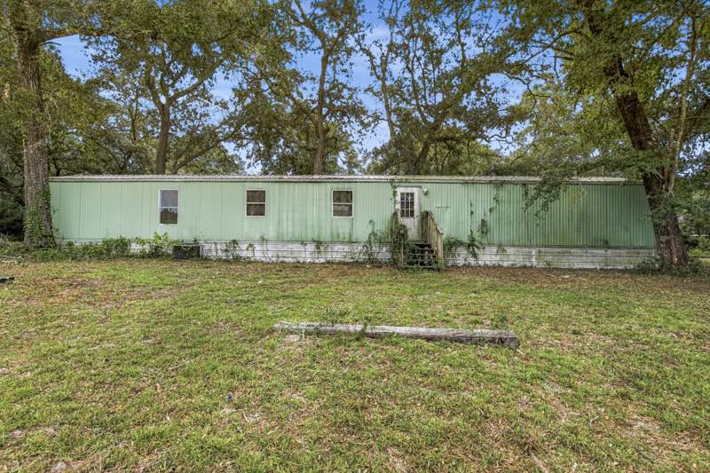 3 bedroom Mobile Home at 60 Will Street, Freeport, Freeport — photo 2