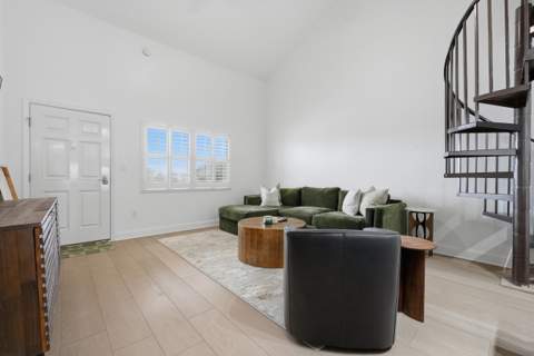 683 Nautilus Court #208, Fort Walton Beach FL - photo 12 of 30