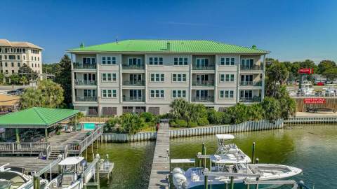 602 Harbor Boulevard #201, Destin FL - photo 6 of 52