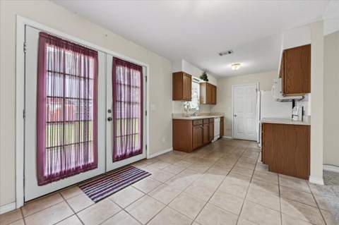210 Water Oak Lane, Crestview FL - photo 10 of 36