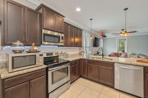 1412 Hickory Street, Niceville FL - photo 8 of 30