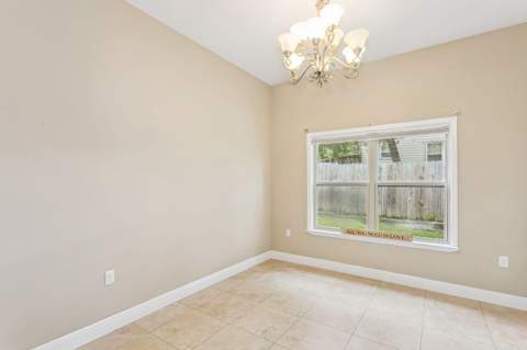 4569 Hermosa Road, Crestview FL - photo 10 of 35