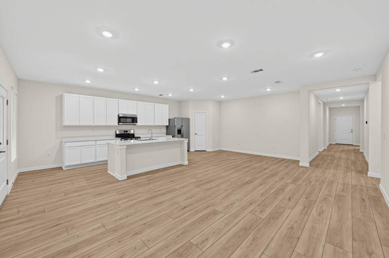 4 bedroom Detached Single Family at 6204 Captain Morgan Way #Hs 46D, Yellow River Plantation, Laurel Hill — photo 5