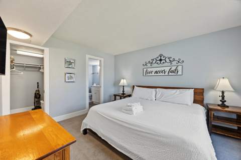 909 Santa Rosa Boulevard #237, Fort Walton Beach FL - photo 13 of 62