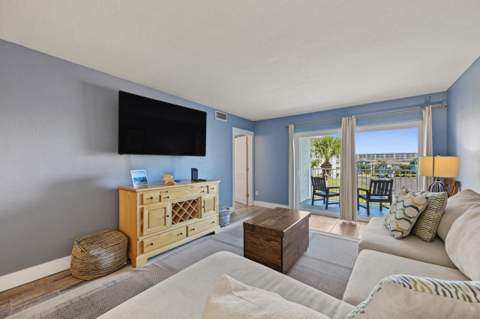 909 Santa Rosa Boulevard #237, Fort Walton Beach FL - photo 11 of 62