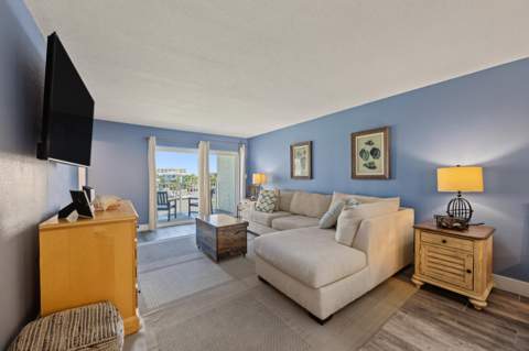 909 Santa Rosa Boulevard #237, Fort Walton Beach FL - photo 12 of 62