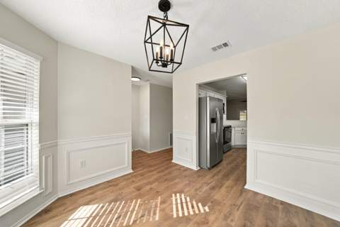 938 Claeven Circle, Fort Walton Beach FL - photo 8 of 27