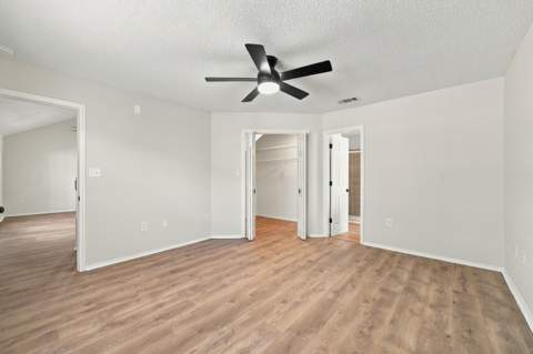 938 Claeven Circle, Fort Walton Beach FL - photo 15 of 27