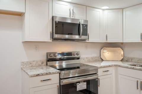 146 Valencia Drive, Fort Walton Beach FL - photo 10 of 31