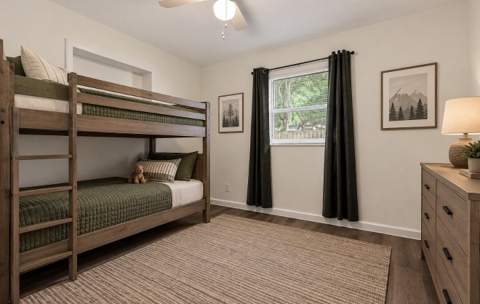 670 Shrewsbury Road, Mary Esther FL - photo 16 of 54