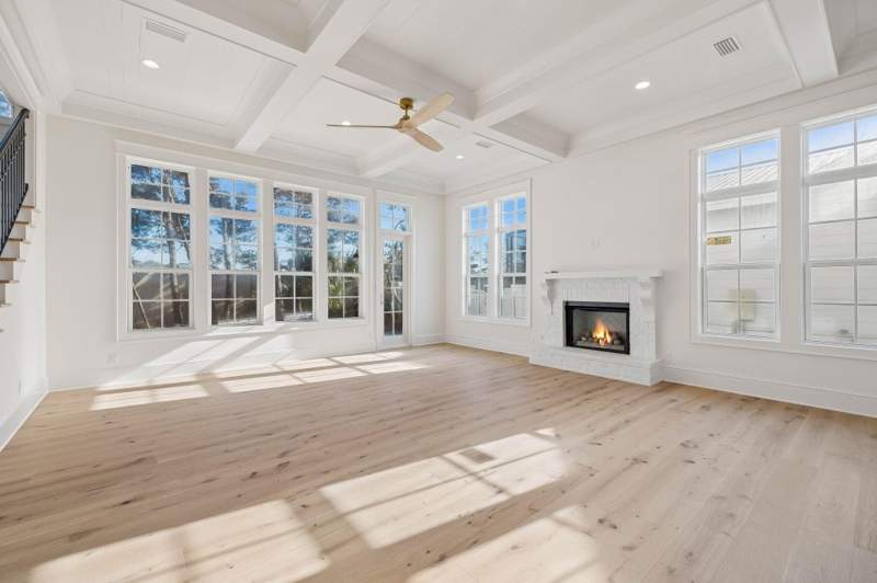 6 bedroom Detached Single Family at 135 Walton Bonita Drive, Sand Cliffs 4th Addn, Inlet Beach — photo 4