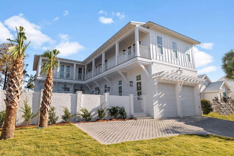 6 bedroom Detached Single Family at 135 Walton Bonita Drive, Sand Cliffs 4th Addn, Inlet Beach — photo 2