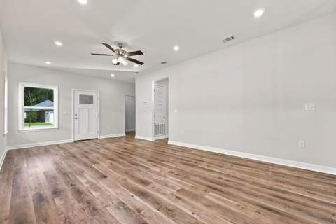 105 Horizon Way, Crestview FL - photo 8 of 33
