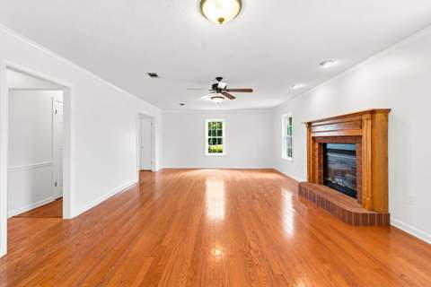 610 W Lynn Brook, Crestview FL - photo 9 of 38