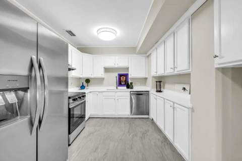 313 NE Gardner Drive, Fort Walton Beach FL - photo 16 of 63
