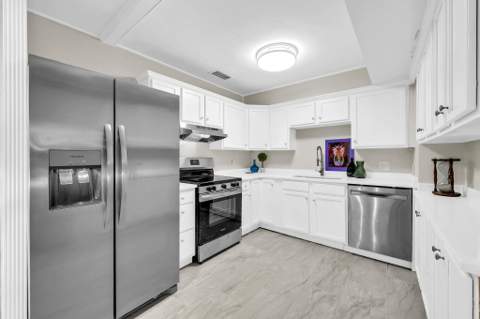 313 NE Gardner Drive, Fort Walton Beach FL - photo 17 of 63