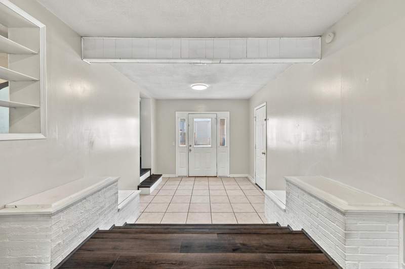3 bedroom Detached Single Family at 217 NE Highway Avenue, Garniers Beach, Fort Walton Beach — photo 5