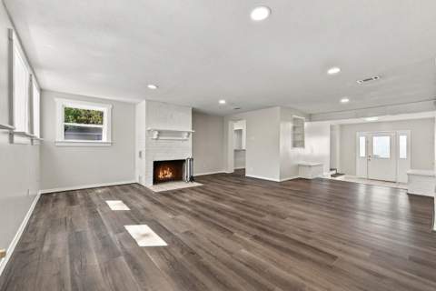 217 NE Highway Avenue, Fort Walton Beach FL - photo 13 of 43
