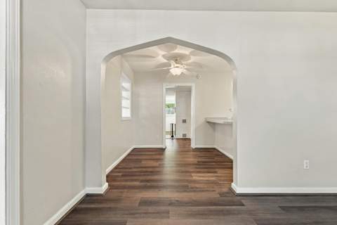 217 NE Highway Avenue, Fort Walton Beach FL - photo 16 of 43