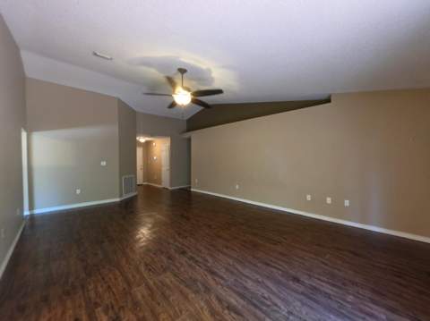 4717 Whitewater Lane, Crestview FL - photo 8 of 47