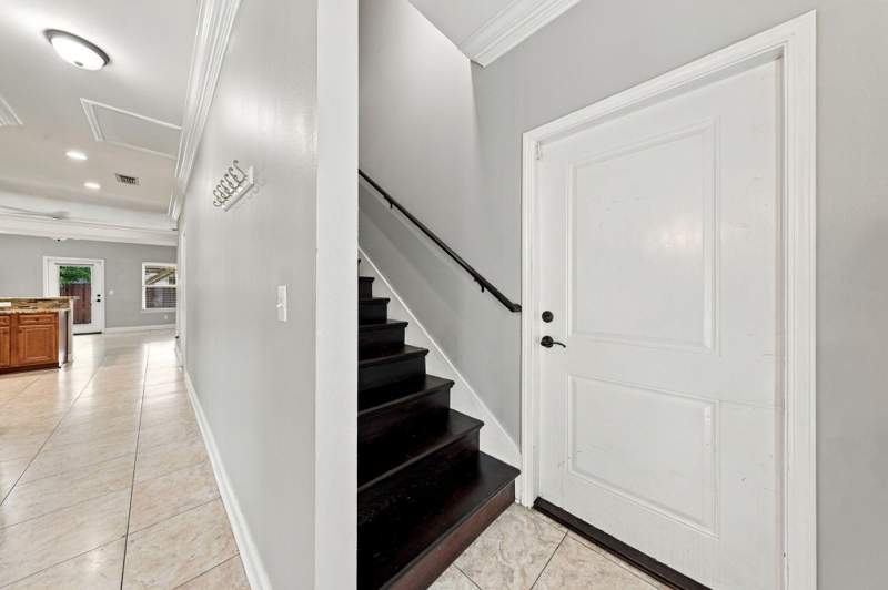 4 bedroom Detached Single Family at 118 NW Jonquil Avenue, Oakland Addn, Fort Walton Beach — photo 4