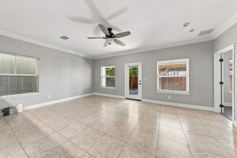 118 NW Jonquil Avenue, Fort Walton Beach FL - photo 12 of 46