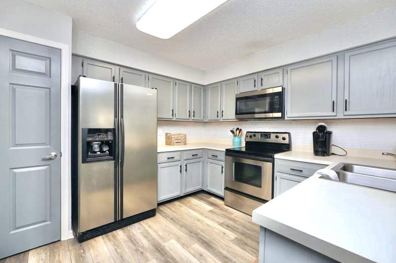 2 bedroom Condominium at 55 Bay Drive #2202, Garden Oaks Condo, Niceville — photo 2