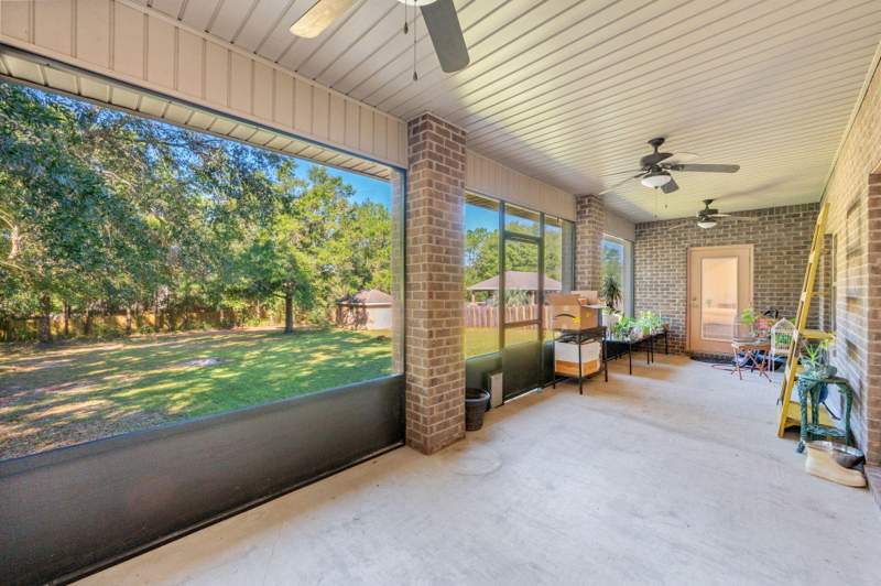 4 bedroom Detached Single Family at 6184 Hummingbird Lane, Silverwoods Estates, Crestview — photo 4