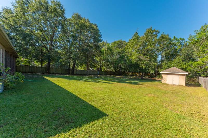 4 bedroom Detached Single Family at 6184 Hummingbird Lane, Silverwoods Estates, Crestview — photo 5