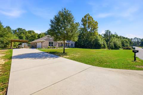 6125 Clover Street, Crestview FL - photo 8 of 81