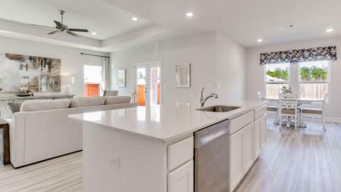 3029 Heritage Plantation Boulevard, Laurel Hill FL - photo 8 of 33