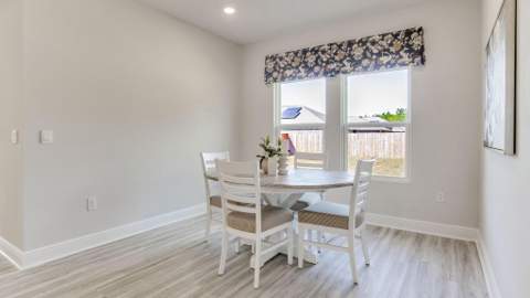 3033 Heritage Plantation Boulevard, Laurel Hill FL - photo 10 of 33