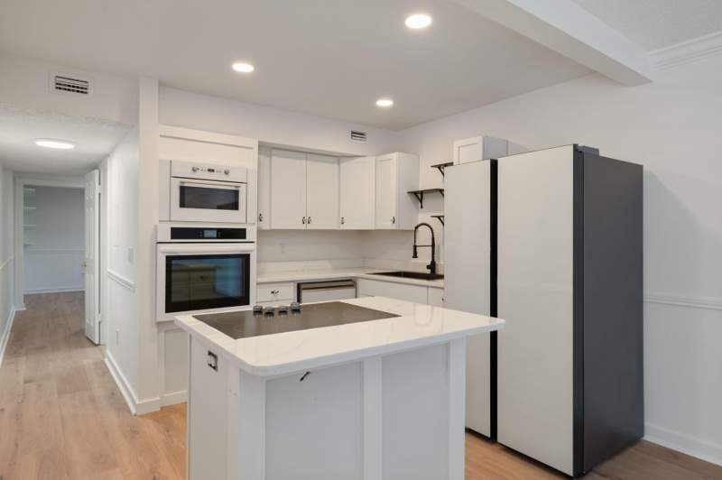 2 bedroom Townhouse at 3871 Indian Trail #1F, Mossey Cove T/H, Destin — photo 3