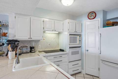 1987 Scenic Gulf Drive #Unit B5, Miramar Beach FL - photo 6 of 38
