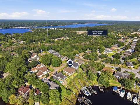 1654 Saint Lawrence Drive, Niceville FL - photo 12 of 98