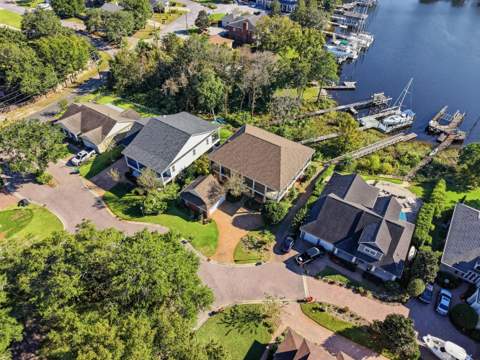 1654 Saint Lawrence Drive, Niceville FL - photo 6 of 98