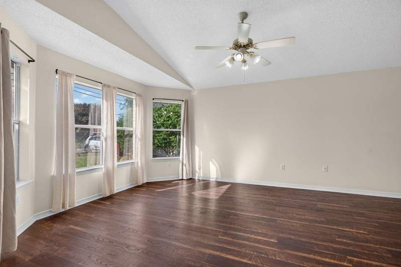 3 bedroom Detached Single Family at 1269 Jefferyscot Drive, Countryview Estates 4th Addn Ph 2, Crestview — photo 3
