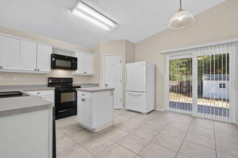 1269 Jefferyscot Drive, Crestview FL - photo 10 of 40