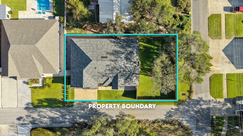 4 bedroom Detached Single Family at 708 Forest Street, Calhouns S/D, Destin — photo 3