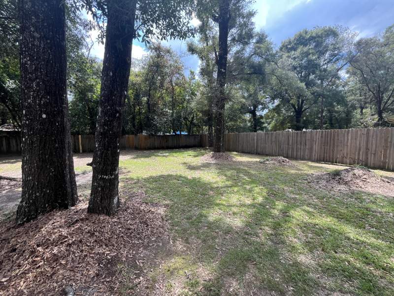 3 bedroom Detached Single Family at 301 Springwood Circle, Country Oaks Est, Crestview — photo 5