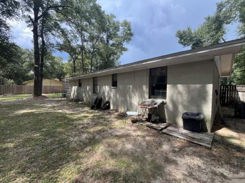 301 Springwood Circle, Crestview FL - photo 9 of 25