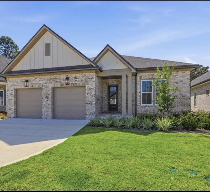 3 bedroom Detached Single Family at 1430 Addie Drive, Addie's Place in Bluewater Bay, Niceville — photo 3