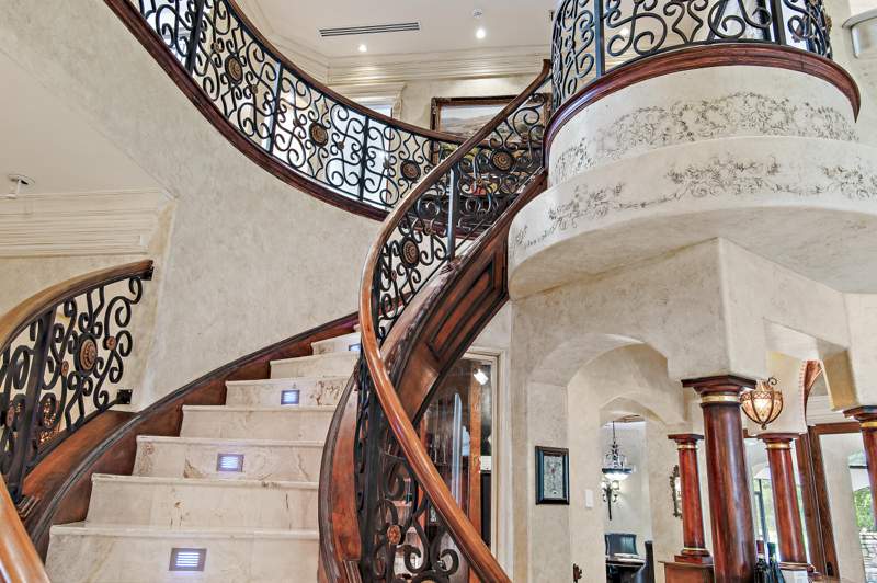 5 bedroom Detached Single Family at 437 Admiral Court, Regatta Bay, Destin — photo 4