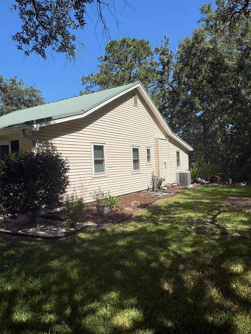 2 bedroom Detached Single Family at 600 Bay Grove Road, Freeport, Freeport — photo 5