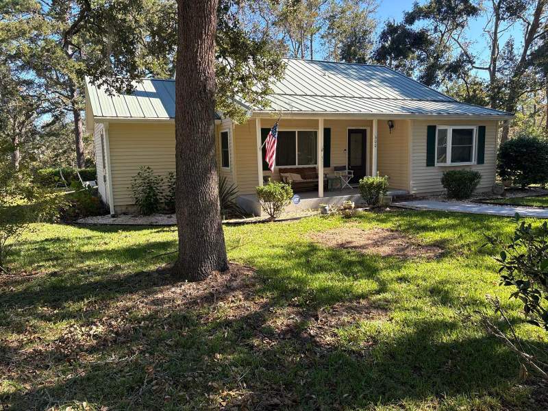 2 bedroom Detached Single Family at 600 Bay Grove Road, Freeport, Freeport — photo 4