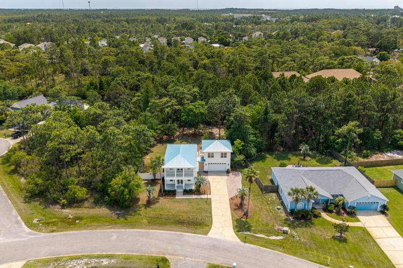 4 bedroom Detached Single Family at 74 Pelican Bay Drive, Pelican Bay S/D, Santa Rosa Beach — photo 2