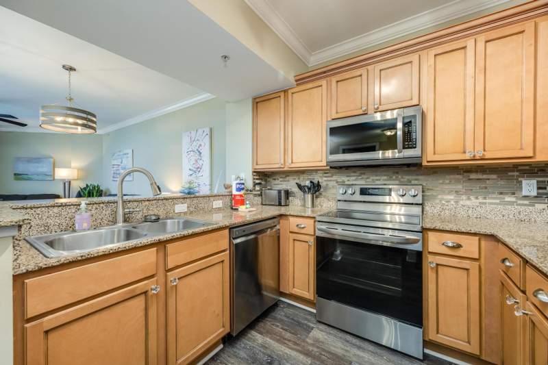 2 bedroom Condominium at 4207 Indian Bayou Trail #2508, The Palms of Destin, Destin — photo 5