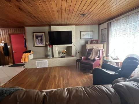 303 N Beal Parkway, Fort Walton Beach FL - photo 10 of 62