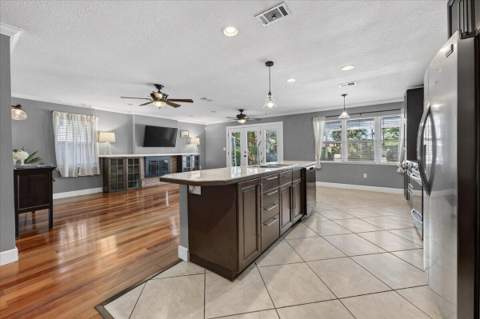 629 NE Merioneth Drive, Fort Walton Beach FL - photo 12 of 55