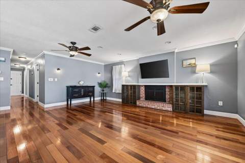 629 NE Merioneth Drive, Fort Walton Beach FL - photo 7 of 55